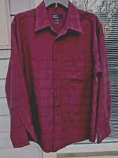 MARC ANTHONY Men's Large Shirt Button Up Long Sleeve Maroon w/Button Pocket