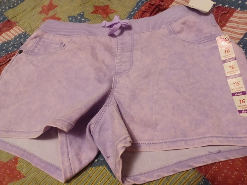 So Perfectly Soft Perfectly You Girls 16 Adjustable Waist Shorts Purple NWT