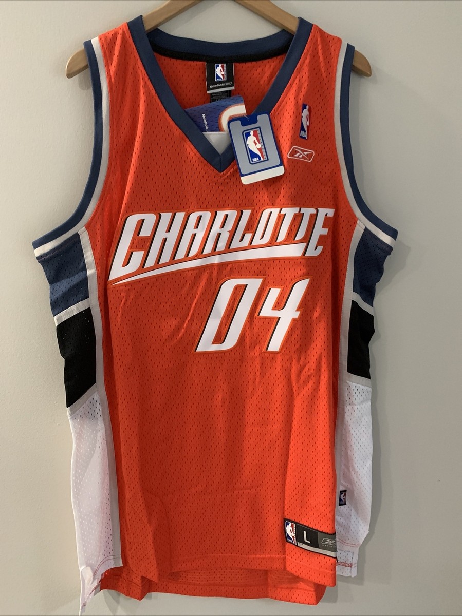 VTG Reebok NBA Charlotte Bobcats L Men's Jersey #04 inaugural