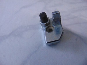 Nase 1221 191 für Miele Bullauge Waschmaschine  1221191 Schliesskolben