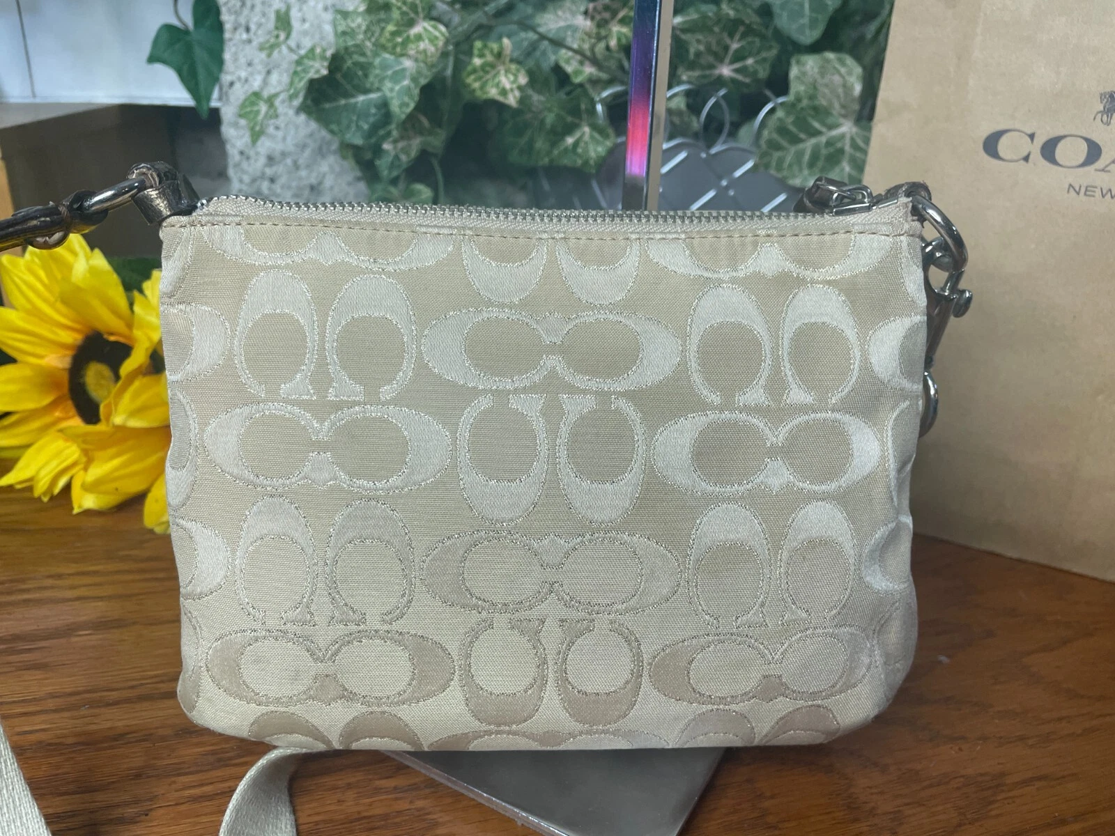 BORSA A TRACOLLA COACH SIGNATURE POPPY SWINGPACK 47018 BORSA A TRACOLLA BORSA A TRACOLLA