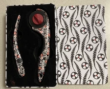 GINGHER 2-pc set 45MM Rotary Cutter Seam Ripper Designer Nikki Quilt Sew Gift