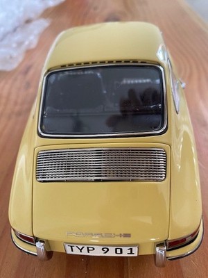 CMC 1/18 | SUPER RARE | Porsche 901 1964 Sportcoupe Yellow M-067A