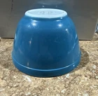 Vintage Pyrex Primary Color Teal Blue 401 B36  1- 1/2 PT Mixing Bowl 1945 - 1949