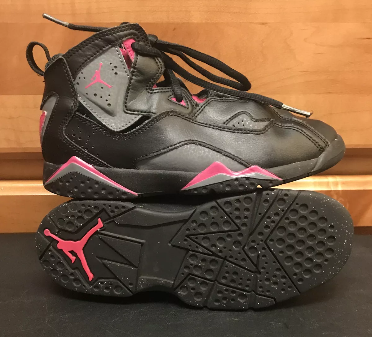 Jordan true flight pink sale