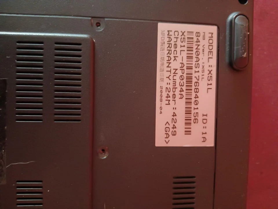 NOTEBOOK  ASUS X51L  AP034A Scocca superiore e inferiore ,Lcd e lcd perfetto - Immagine 4 di 4