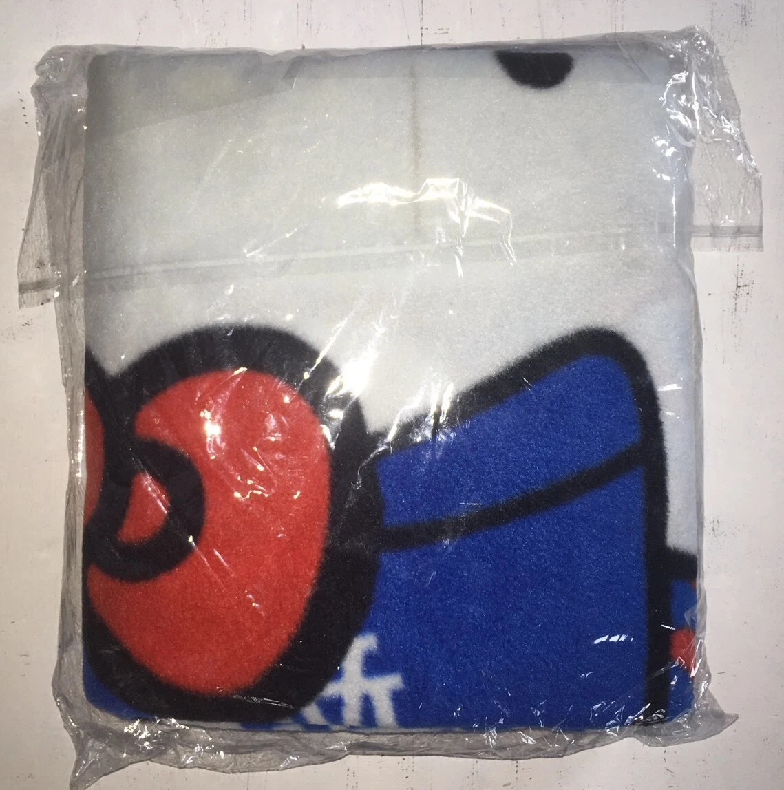 HELLO KITTY BLANKET Dodgers Giveaway Not 2024