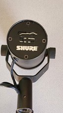 Shure Sm7 Wired Dynamic Instrument Microphone