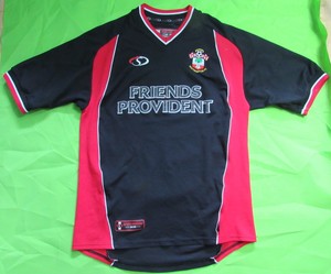 southampton fc away kit