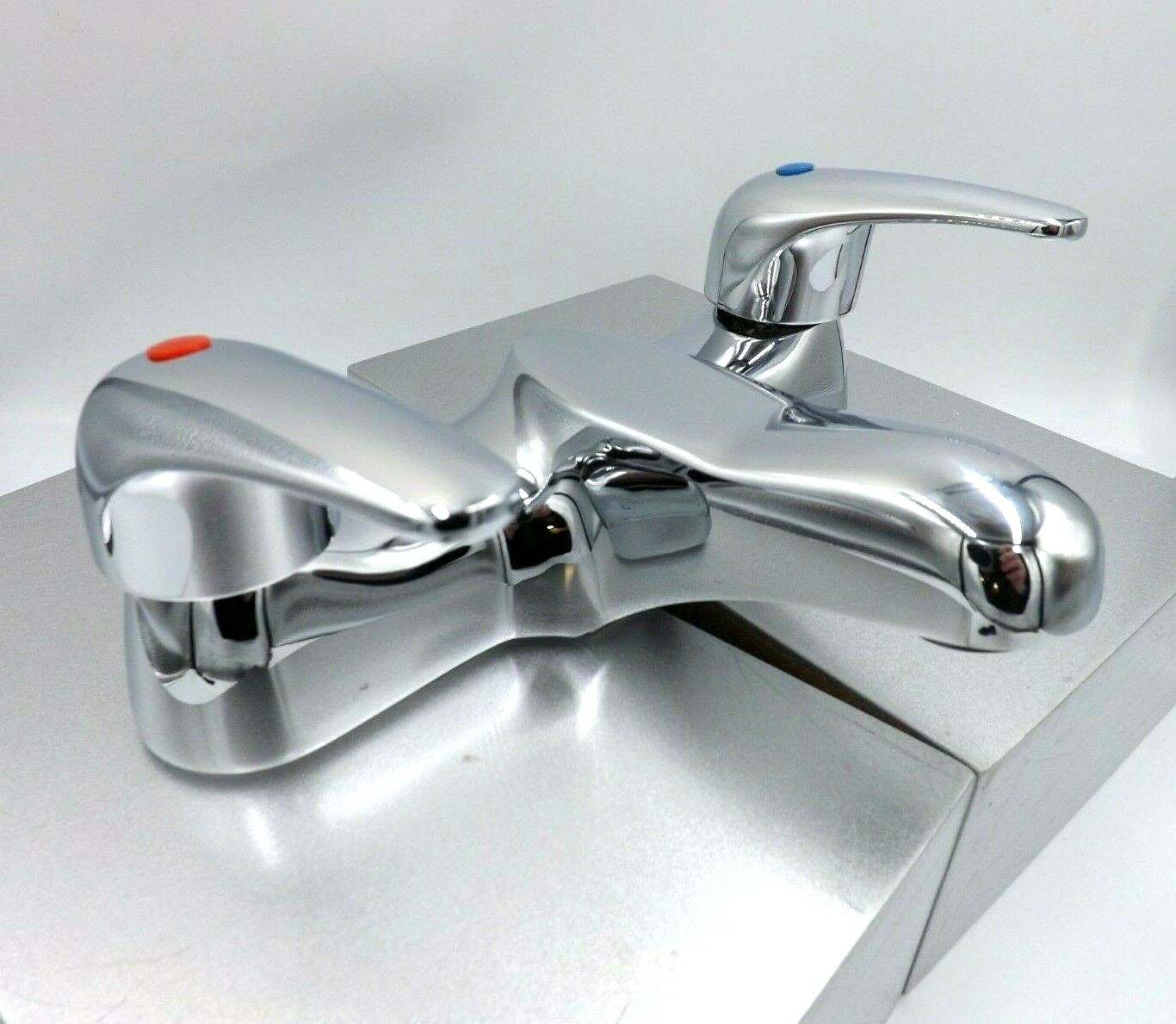 BRISTAN Value Contemporary Chrome Bath Filler VCCNBFC - FREE POSTAGE & VAT INC