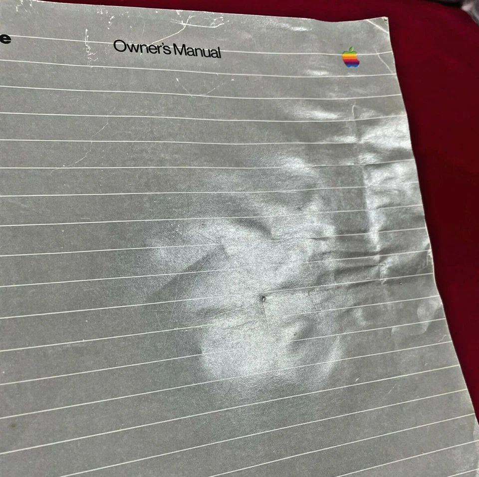 Apple IIe Owner's Manual A2L2001 Ring bound - Image 2 of 4