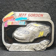 WE13164 REALLY NICE VINTAGE 1995  JEFF GORDON 24 NASCAR  RACING BELT BUCKLE
