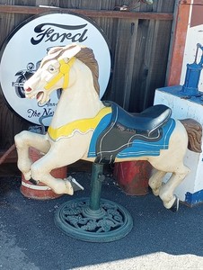Carousel Horse Allan Herschell    30s Cast Iron Body Rare Antique  Original Real