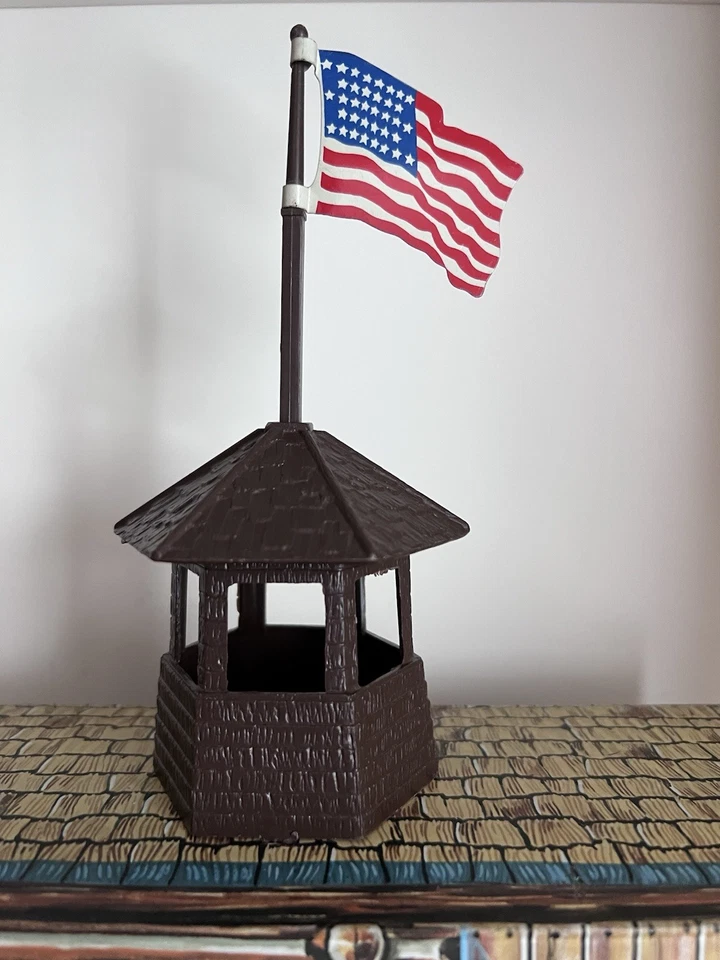 MARX FORT APACHE 1960’s CAVALRY SUPPLY TIN BUILDING - COMPLETE BLDG - MUST SEE - Image 2 of 4