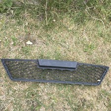 Seat Leon FR 2013-2017 Front Lower Bumper Grille Centre Trim Black 5F0853667A