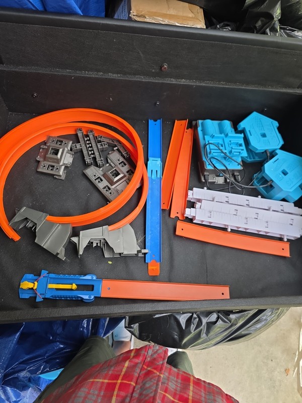 TB-13 Replacement Hot Wheels Track Builder Speed Boosters + Battery Pack Tested!