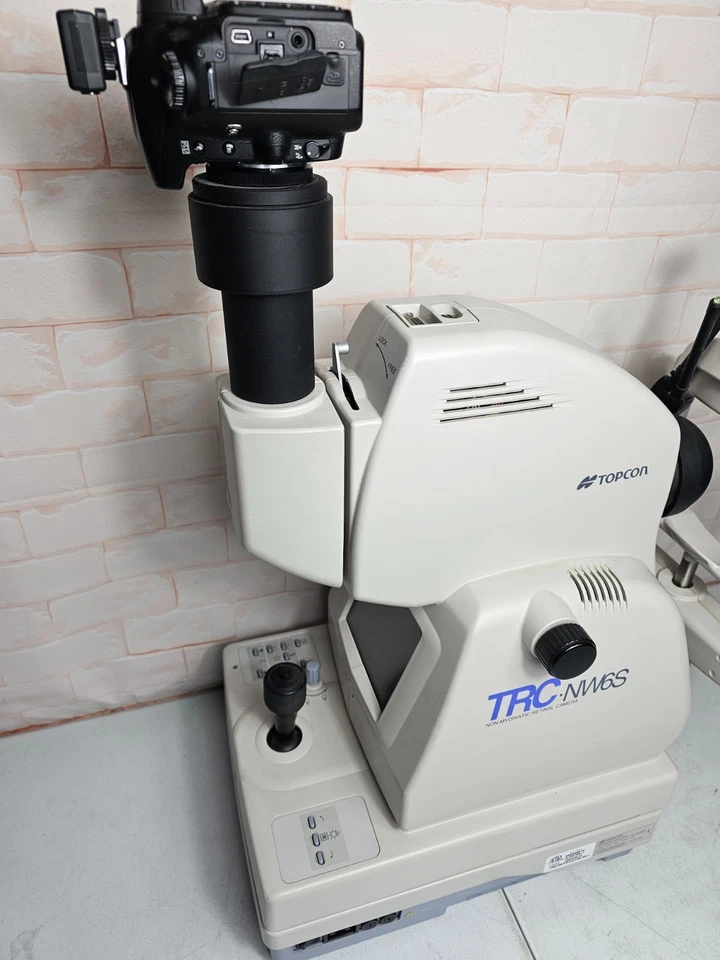 Cámara Topcon Medical TRC-NW8 fondo de retina no midriática Foto 4 de 4