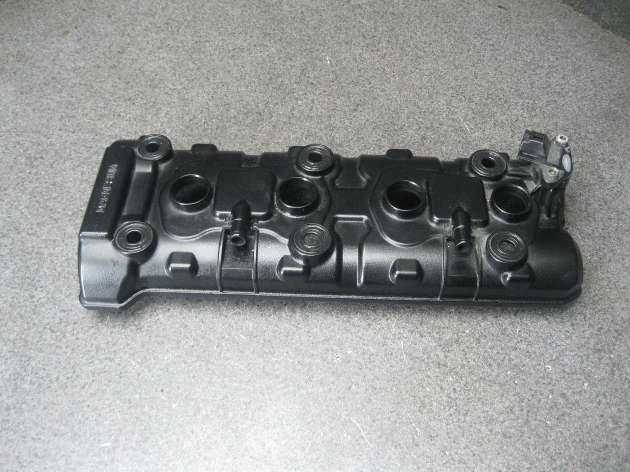 04 Suzuki GSXR 600 Engine Valve Cover 17H eBay