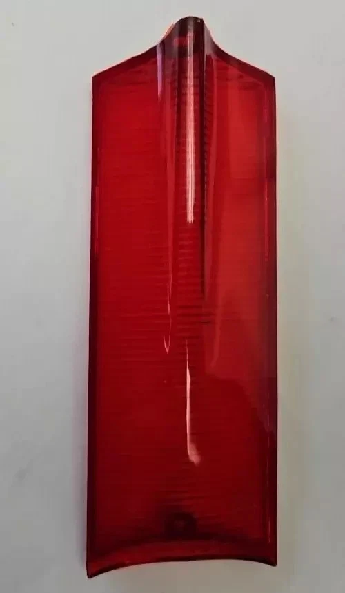 Lente de luz trasera lateral del pasajero derecho Plymouth Barracuda 1964-1965 2525645 nueva de stock Foto 2 de 3