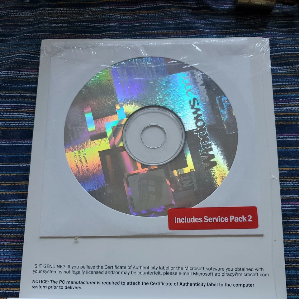 Factory Sealed Microsoft Windows  Server 2000 1-4CPU Includes service pack 2 - Image 2 of 2