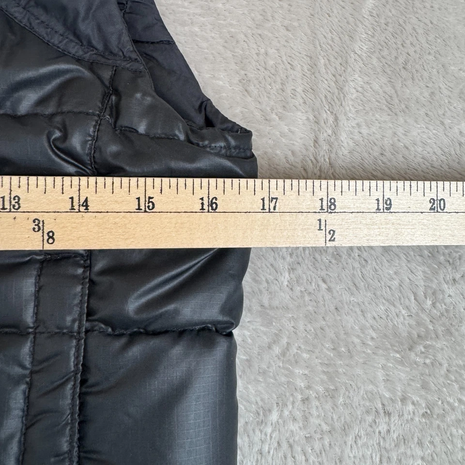 The North Face Puffer Vest Girls Small Black Preowned Goose Down 600 Insulated - Image 4 of 4