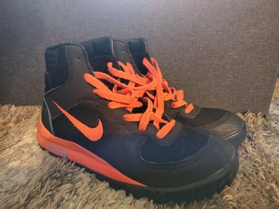 Nike Takos ACG Mens Size 8.5 Outdoor/Hiking Shoes Black/Orange