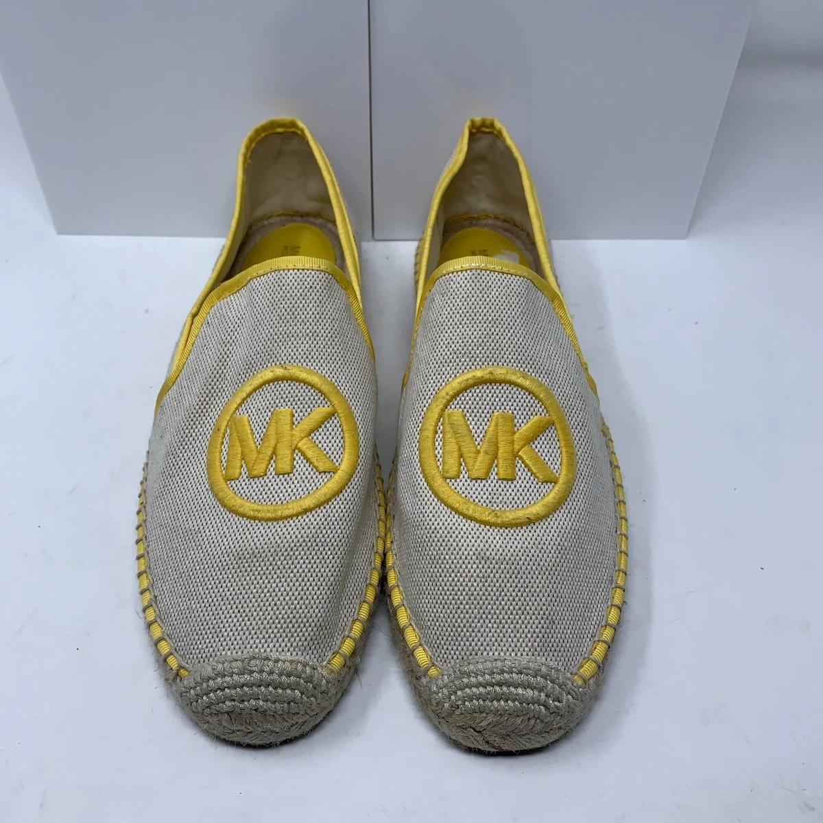 I’m selling a pair of Michael Kors slip on!! Amazon.com | Michael Kors, Women, Evy Slip On, Black, 6  main image 2