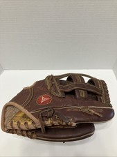 Regent 13 Magnum 3 RHT Baseball Glove Right Hand Throwing 04500 Cowhide