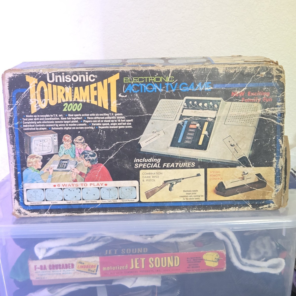 Unisonic Tournament 2000 Electronic Action TV Game Console w/ Box