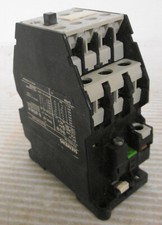 Siemens 3TF4222-0A Contactor 173/208 50/60Hz Coil 2S+2O/2NO+2NC
