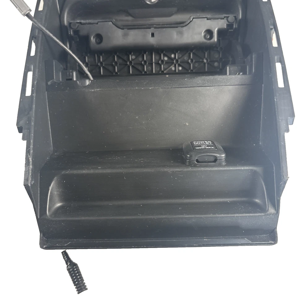 11-15 HONDA CR-Z CRZ CONSOLA CENTRAL DELANTERA BISEL EMBELLECEDOR CON TOMA DE CORRIENTE OEM Foto 3 de 4