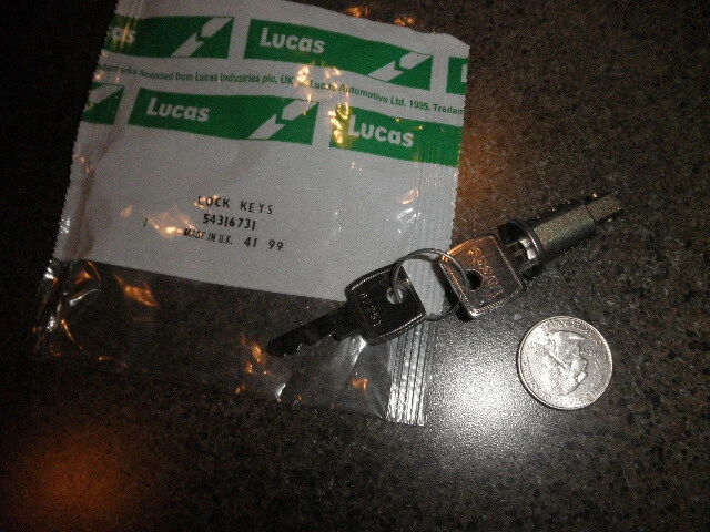 Nuevo de Lote Antiguo Original Reino Unido Lucas#54316731 A/H, Jag XKE, MG, Triumph TR3-5 Vaso de Encendido con Llaves Foto 2 de 4
