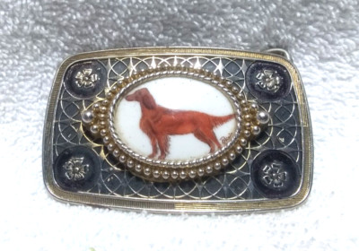 Brown Hunting Pointer Dog Stone In Gold Engraved Frame Great Vintage Condition