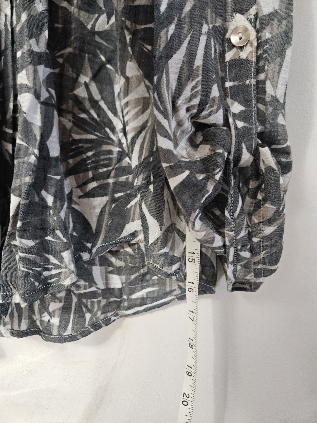 Ruby Rd. Gray Leaf Print Button Down Blouse Size … - image 4