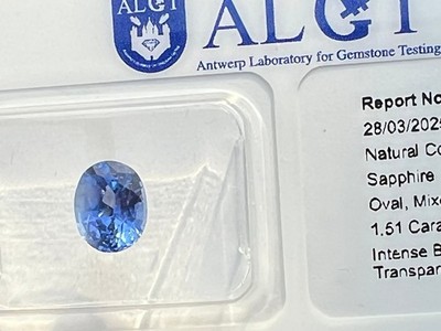 Intense Blue Sapphire Sri Lanka - 1.51 Ct - original ALGT Report and sealed