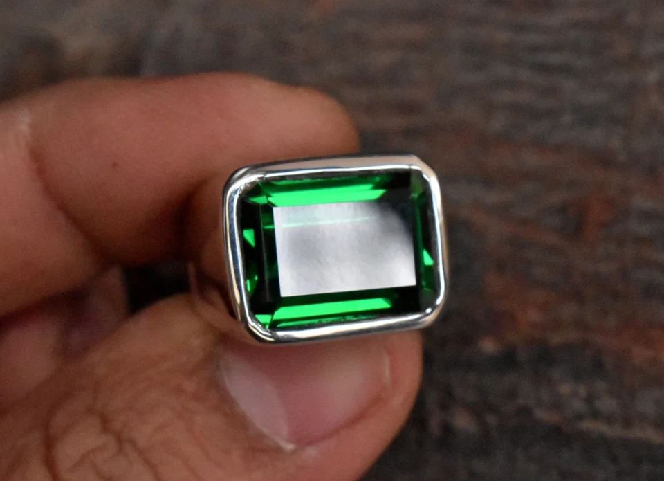Genuine Emerald Signet Men's Ring Birthday Gift For Boys in 925 Sterling Silver - Image 2 of 4