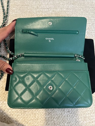 Chanel WOC Wallet On chain Green Lambskin - Picture 10 of 18