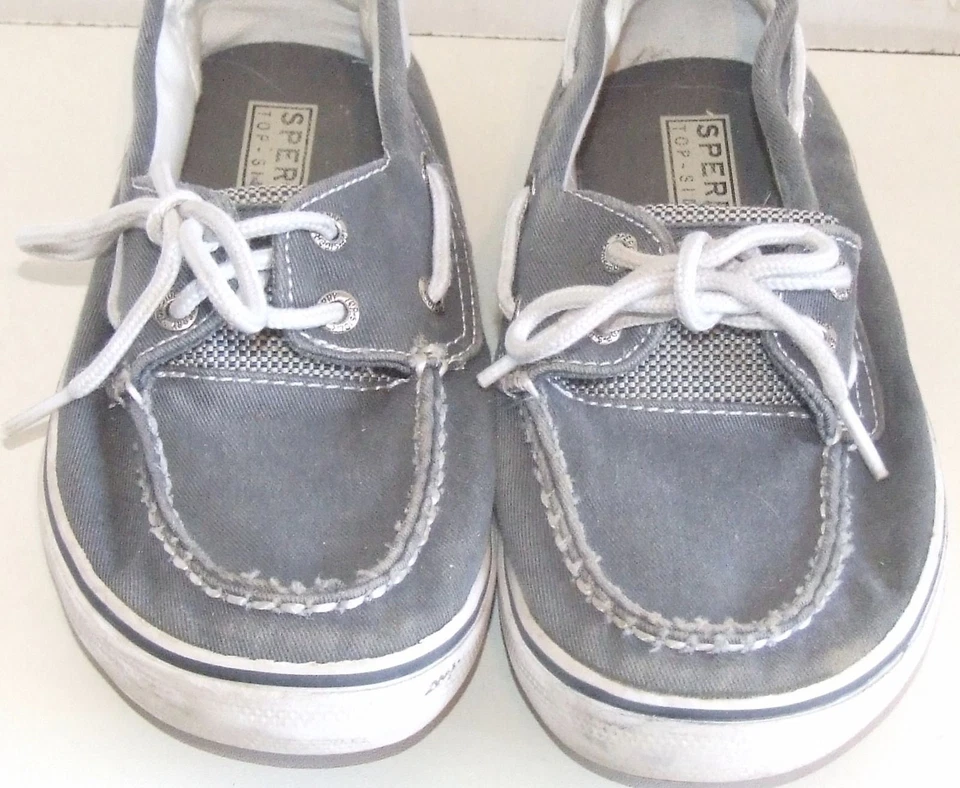 Boys Sperry Top Sider Gray Canvas Dock Shoes 1 ½ - Image 2 of 4