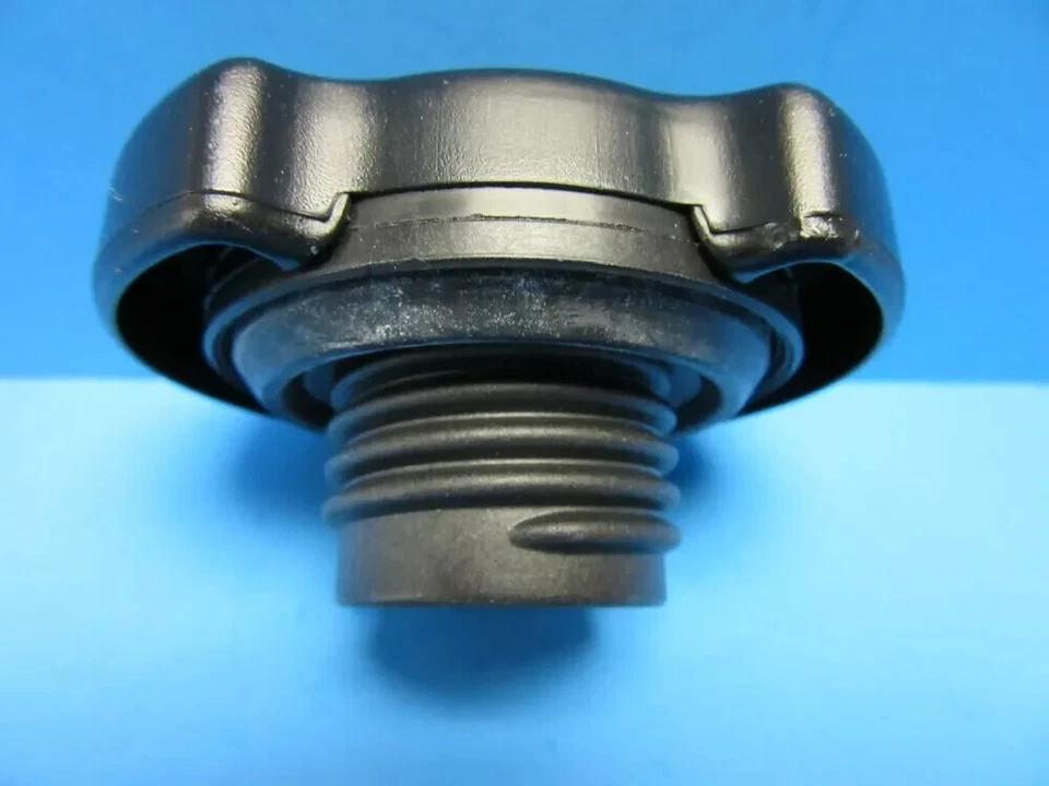 Engine Oil Filler Cap Genuine OEM FORD Motorcraft EC-755  Screw On SAE 5W-20 - Image 2 of 4