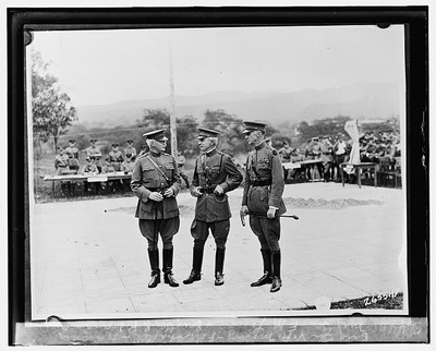 Maj. Gen. E.M. Lewis,Brig. Gen. R.P. Davis,V.A. Mosley,Fort Shafter,Hawaii