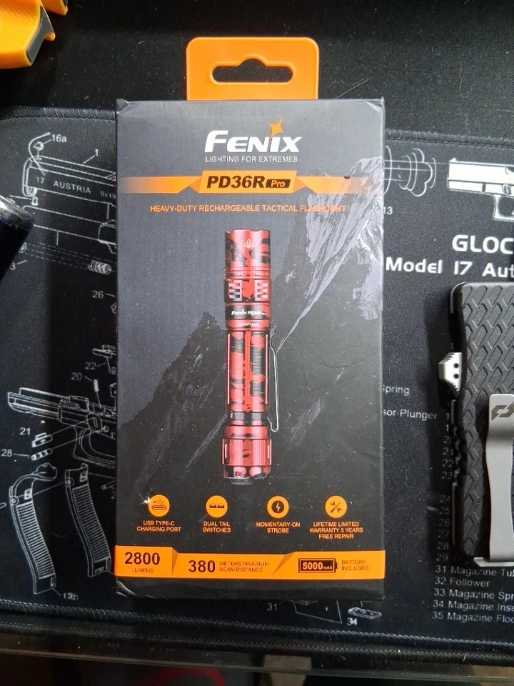 Fenix PD36R Pro 2800 Lumen Rechargeable Tactical Flashlight with 2x Battery - Image 2 of 4