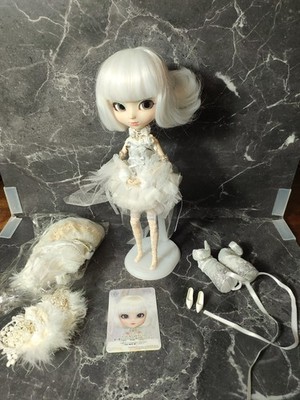 Pullip 2012 Pere Noel P-082 Fashion Doll Limited Ballerina + Bouquetin White Set