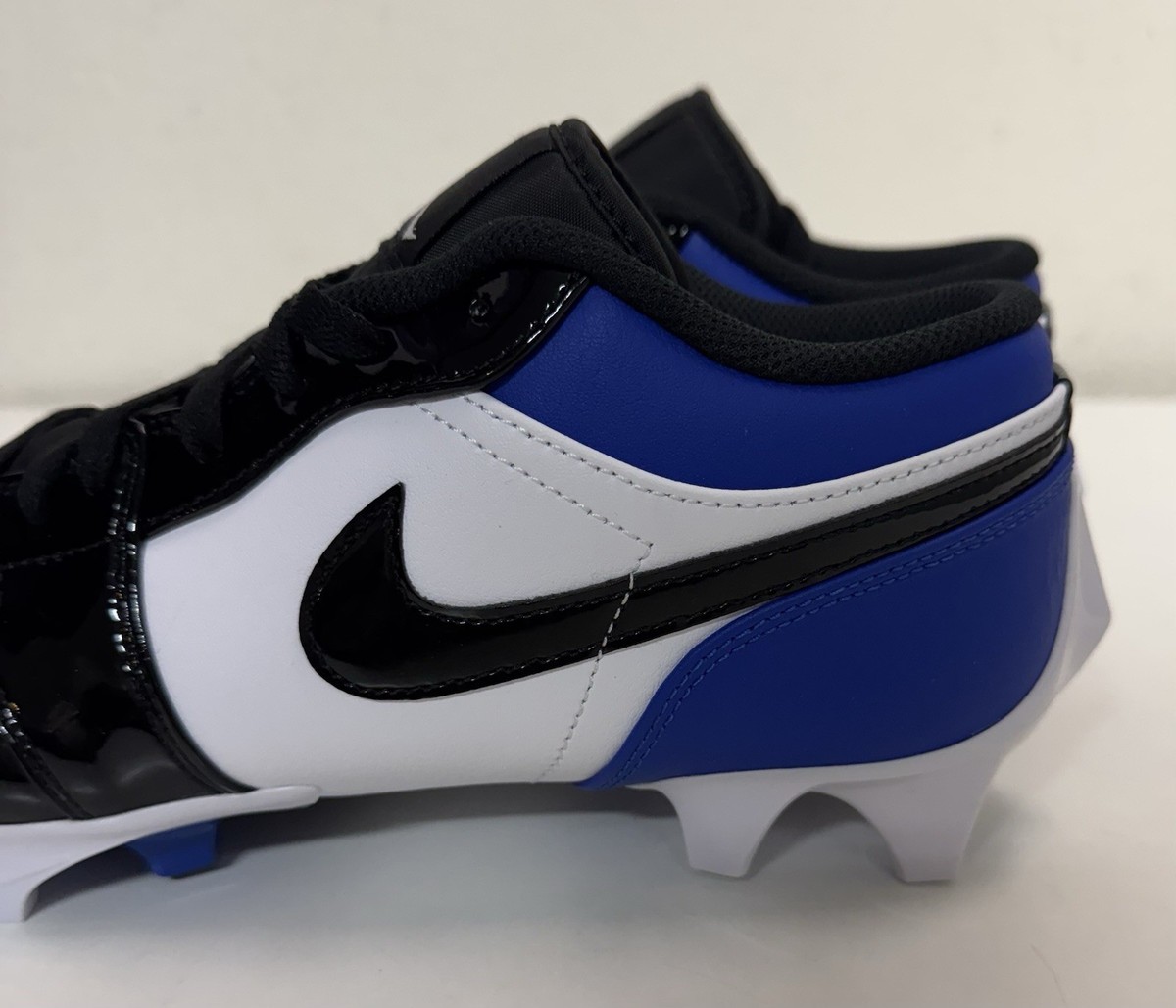 Nike Air Jordan 1 Low TD Mens Sz 9.5 Game Royal Black Football