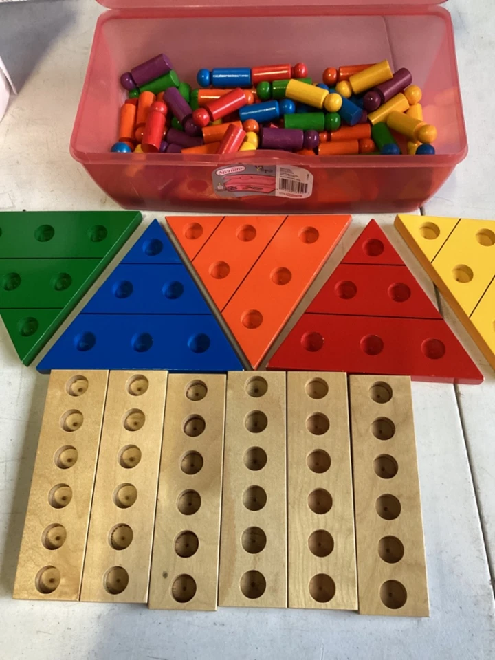 Vintage Wooden Builder Set (as seen in the picture) - Image 2 of 4