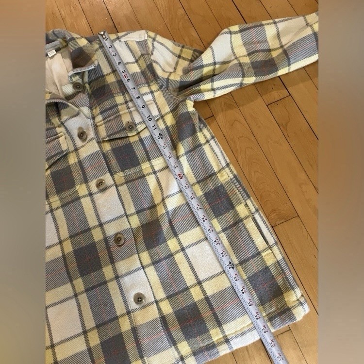 Outerknown Plaid Button Down Jacket Shacket Size … - image 8