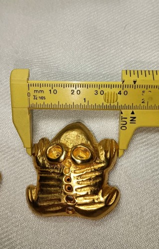 Vintage KJL Kenneth Jay Lane Matt Gold Tone Frog Clip on Earrings - Picture 6 of 6