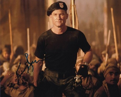KURT RUSSELL signed Autogramm 20x25cm STARGATE in Person autograph ACOA