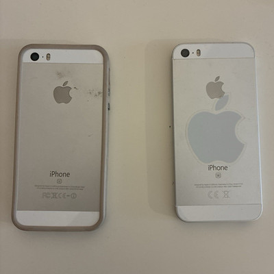 Apple iPhone SE 32 GB Silber Smartphone iOS Bar-Design (2 Stück) gebraucht