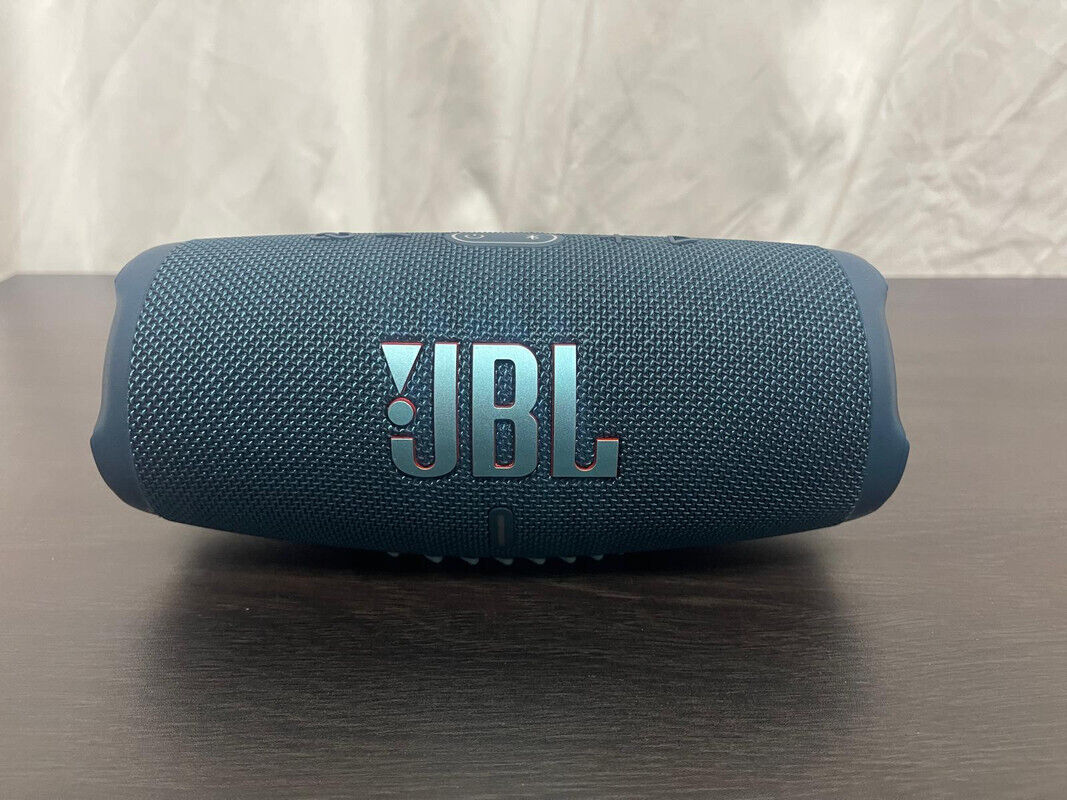 JBL Charge 5 Portable Wireless Bluetooth Speaker Blue JBL Charge 5 Portable Wireless Bluetooth Speaker Blue