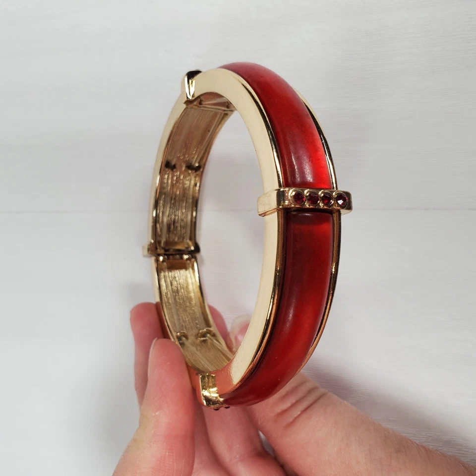 Brazalete Brazalete Elástico Coldwater Creek Tono Rojo y Dorado Estrás Foto 3 de 4